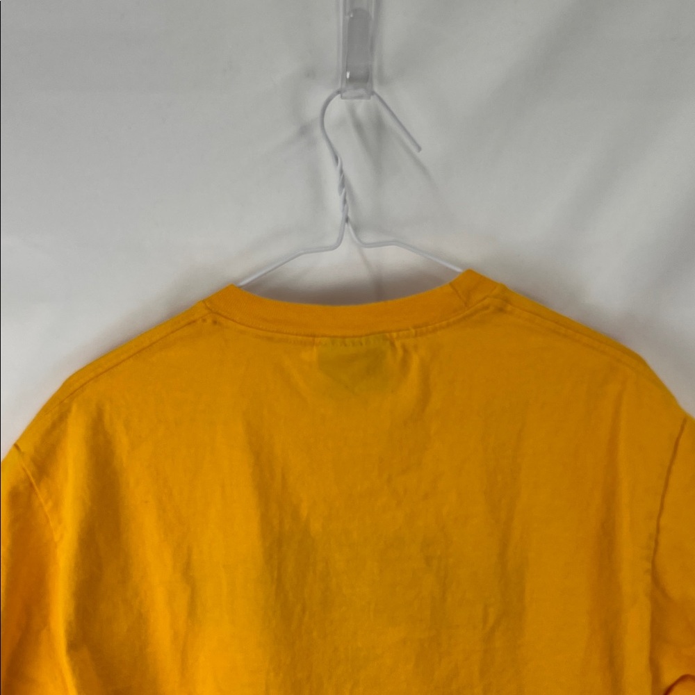 Antigua - Steelers TShirt - 100% Cotton - Black and Gold - Medium - Embroidered - Picture 7 of 7